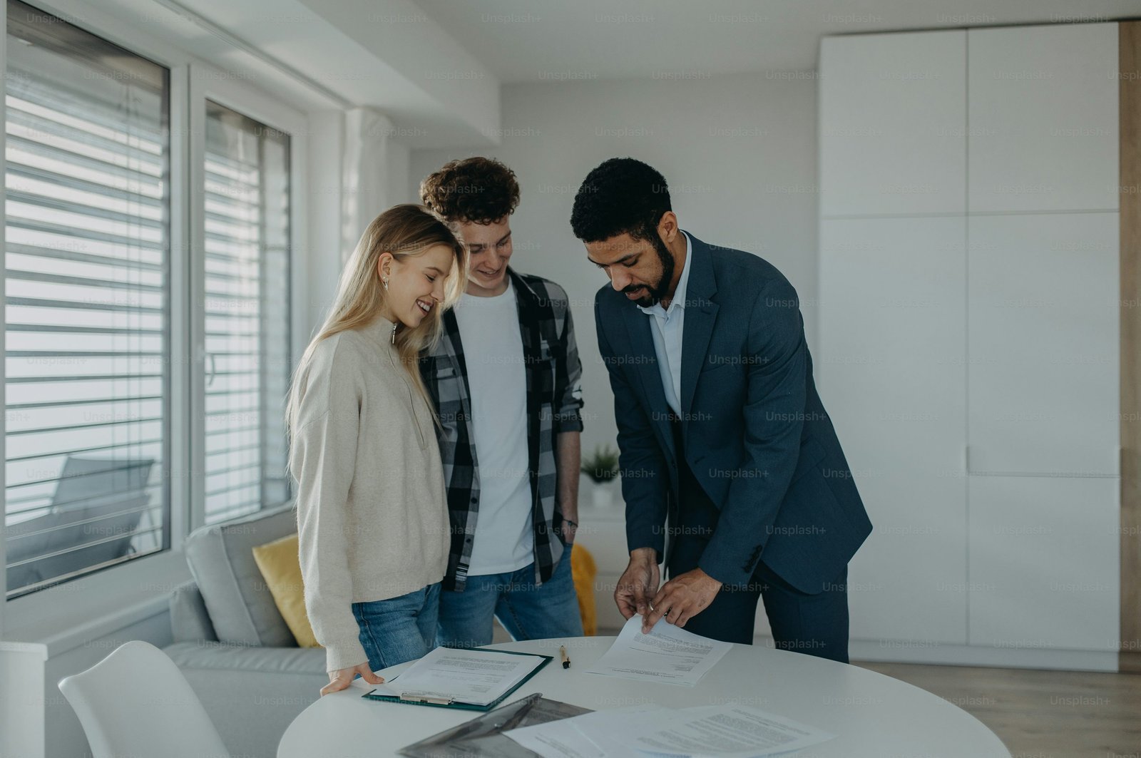 Empowering Single Mothers: A Financial Guide to Home Ownership