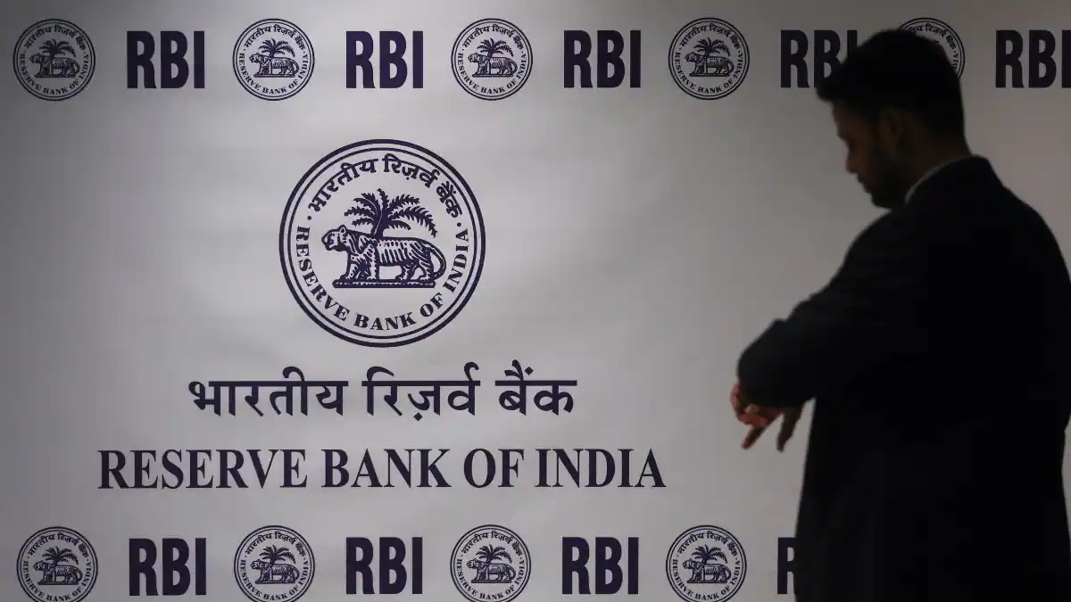 RBI repo rate hike impacts borrowers and savers